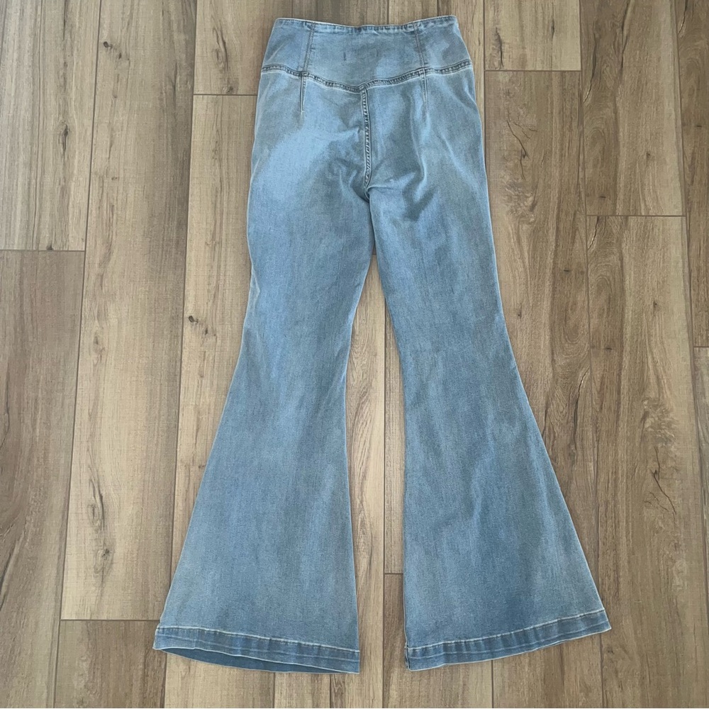 We the Free Venice Beach Flare Jeans Crossover High Rise 29 Boho Retro Wideleg - Picture 7 of 14